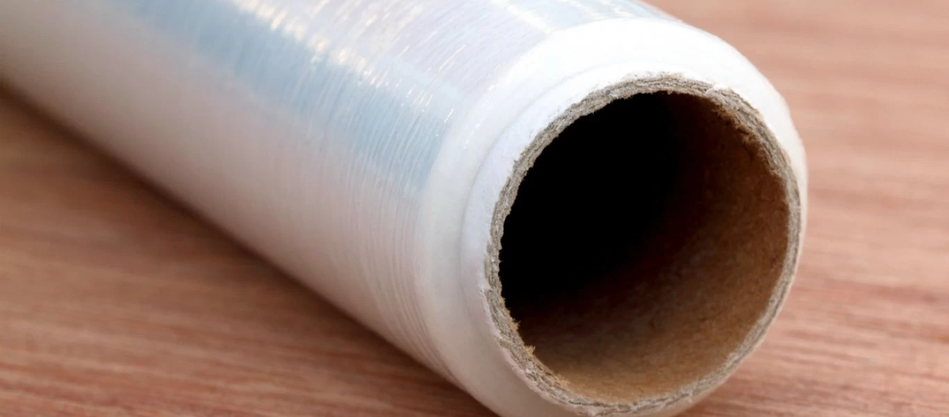 Αυτός είναι ο λόγος που πρέπει να βάζετε την πλαστική μεμβράνη στην κατάψυξη